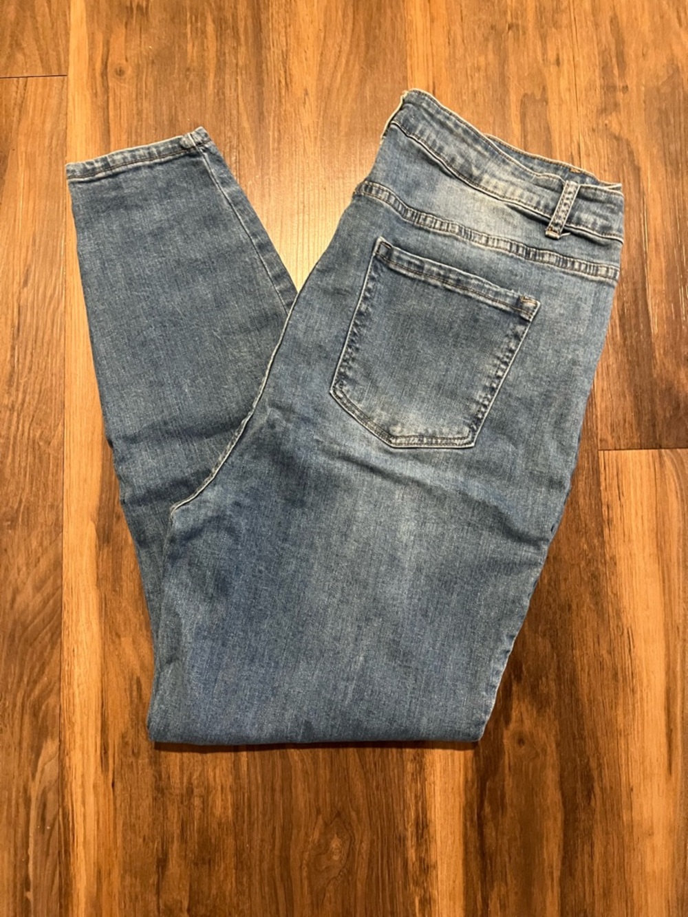 Forever 21 Light Blue Women's Skinny Jeans